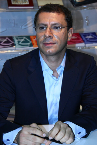 Abdo Medlej book signing
